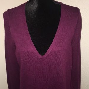 V neck old Navy sweater